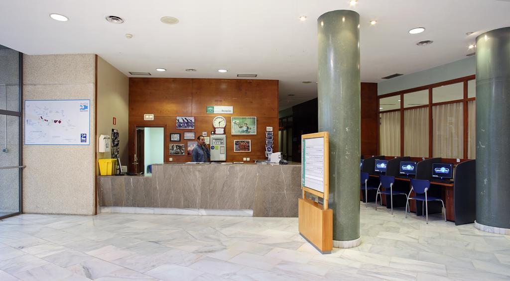 Ostello Residencia La Cartuja Siviglia Esterno foto